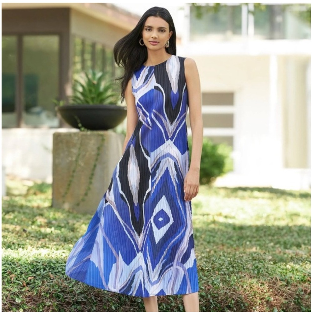 NWT Ming Wang Blue and Black Geometric Midi Dress